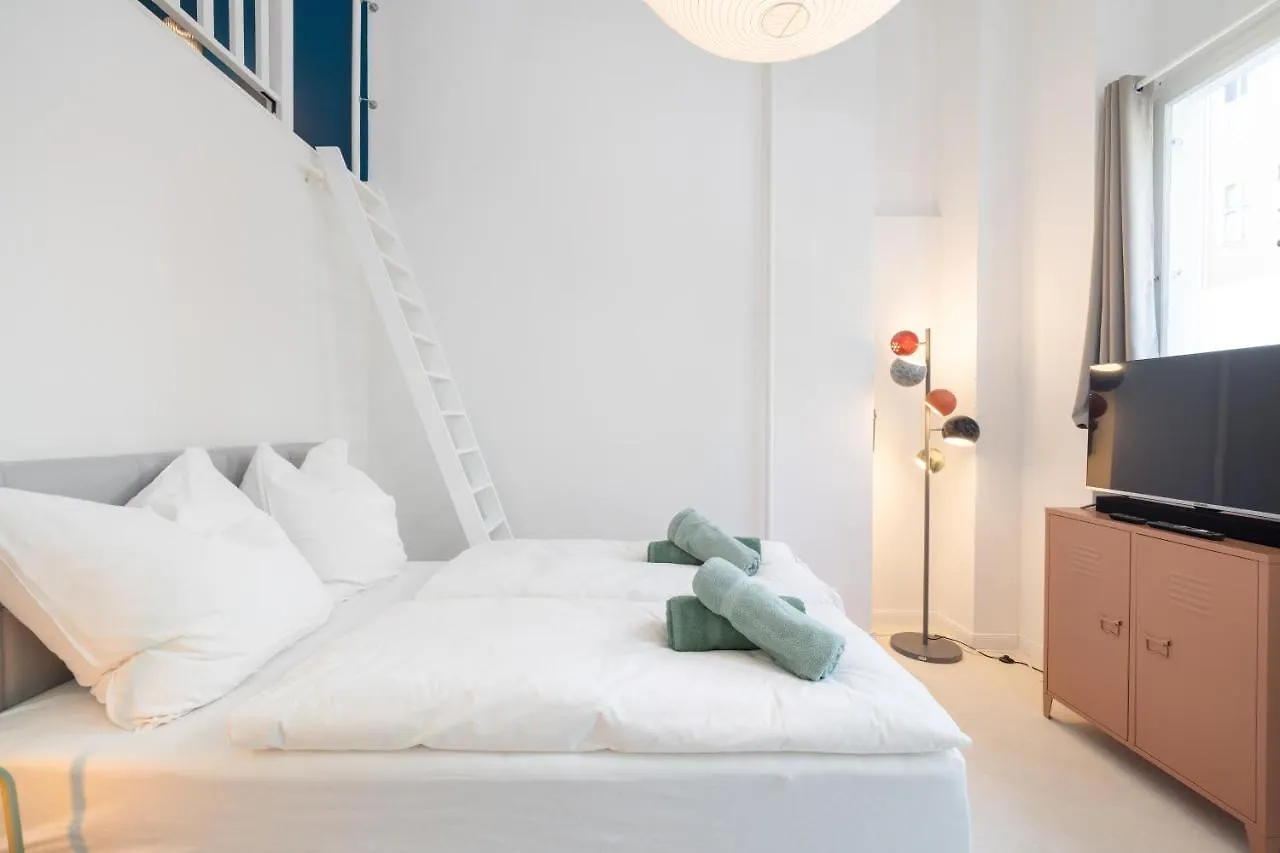 Great 2-Room Loft With 2 Bathrooms And 2 Kitchen Berlin Germany