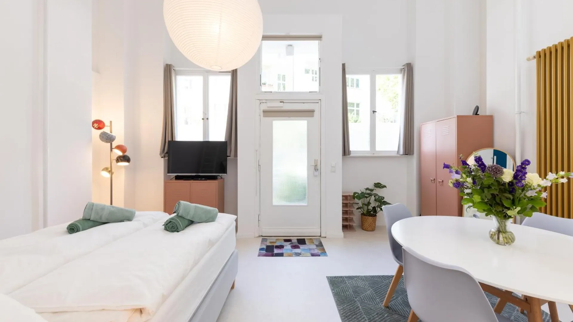 Great 2-Room Loft With 2 Bathrooms And 2 Kitchen Berlin Germany